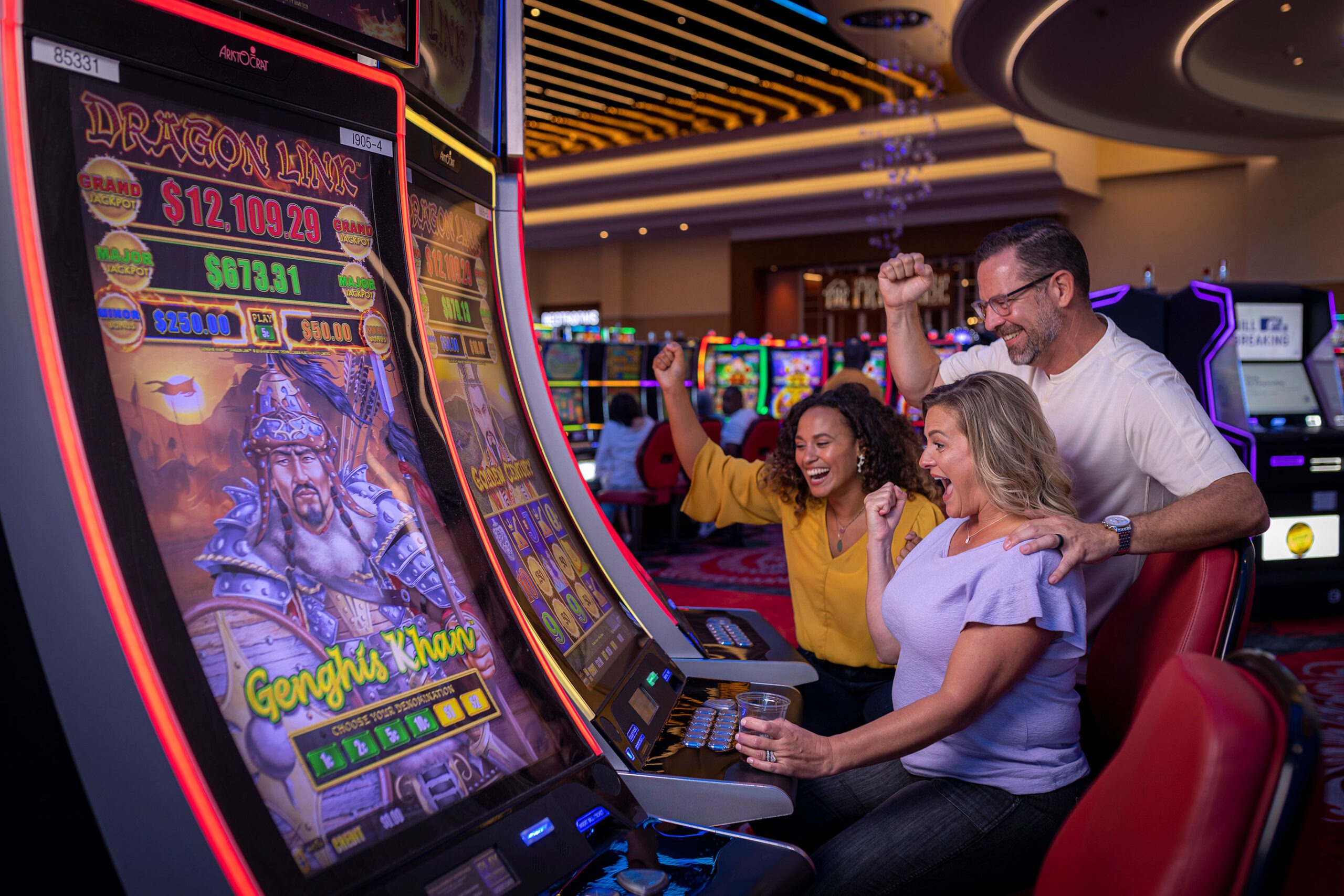 실시간 딜러와 함께하는 에볼루션 바카라 사이트